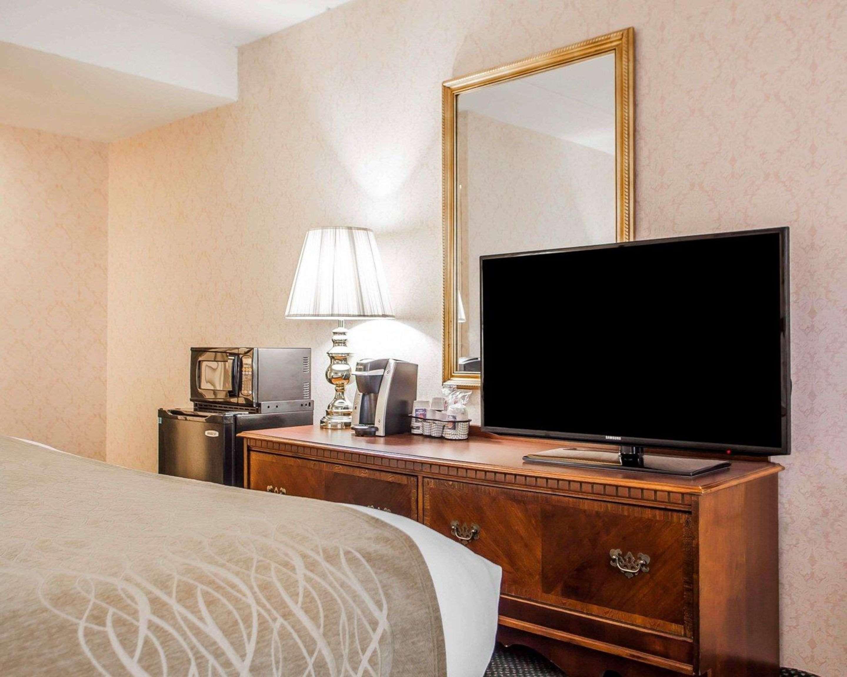 Quality Inn Montgomeryville-Philadelphia Bagian luar foto