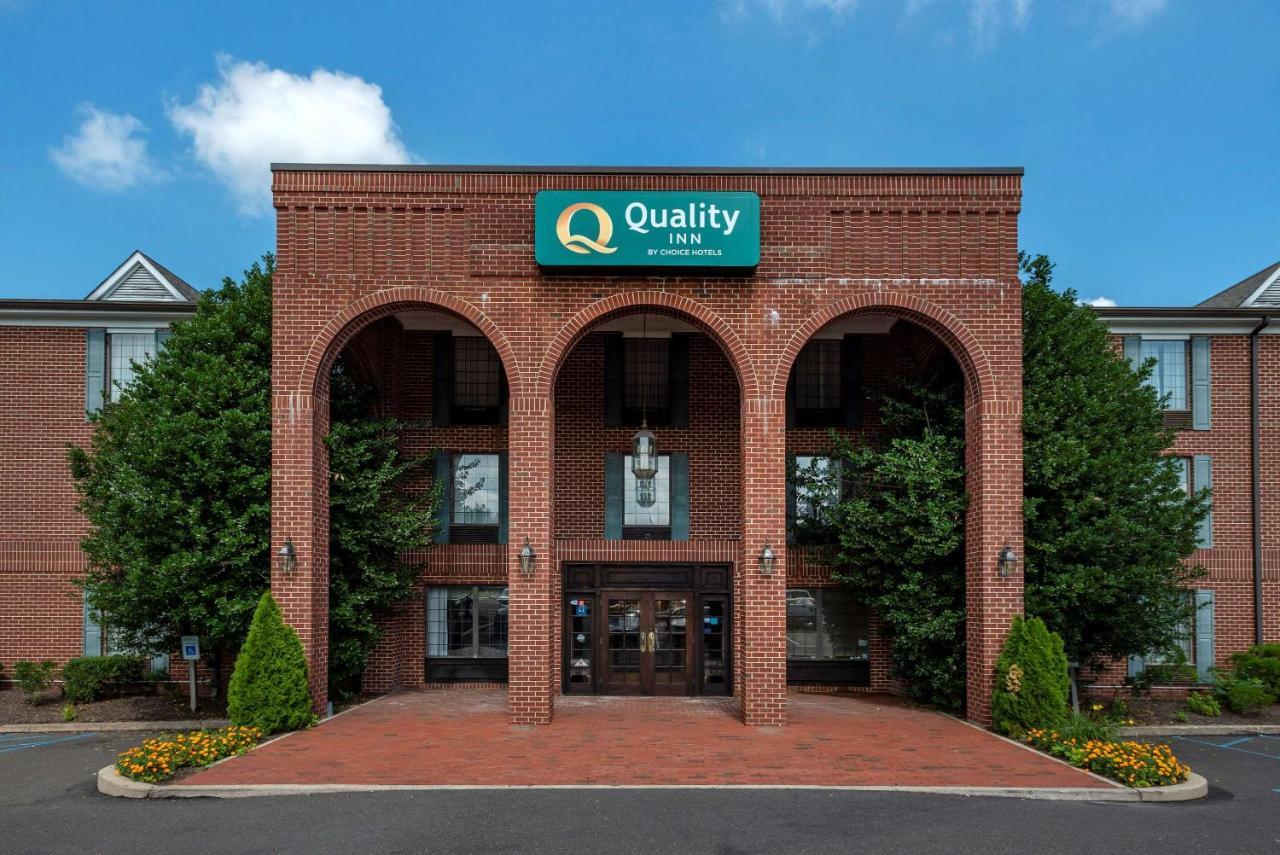 Quality Inn Montgomeryville-Philadelphia Bagian luar foto