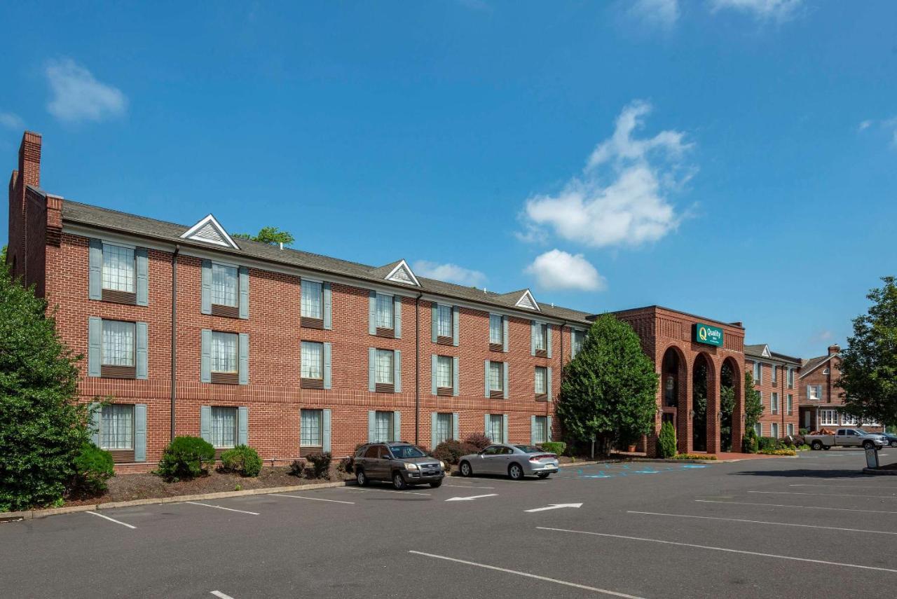 Quality Inn Montgomeryville-Philadelphia Bagian luar foto