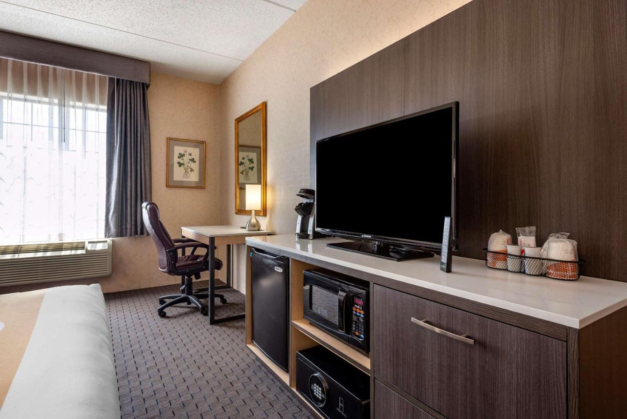 Quality Inn Montgomeryville-Philadelphia Bagian luar foto